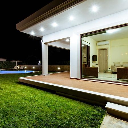 Chania Oasis With Heated Pool Bagian luar foto